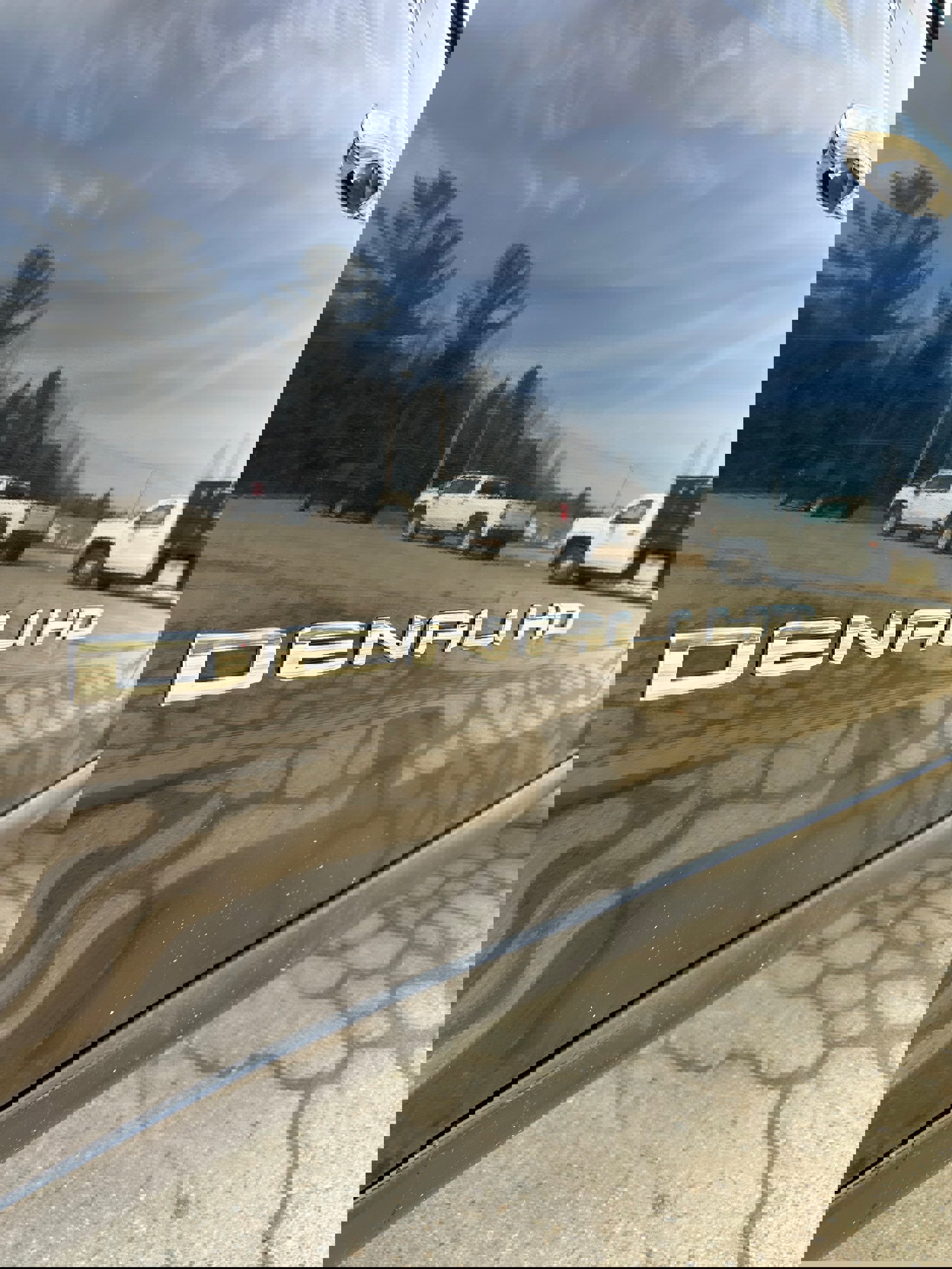 Used 2024 GMC Sierra 2500 Denali Ultimate image 31