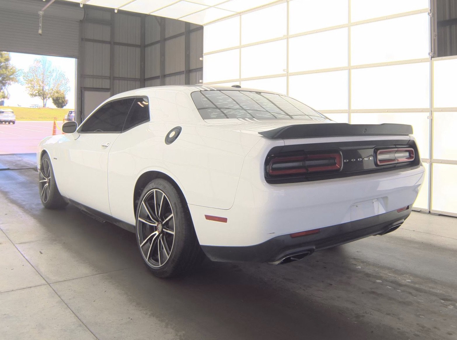 Used 2017 Dodge Challenger R/T RWD image 4