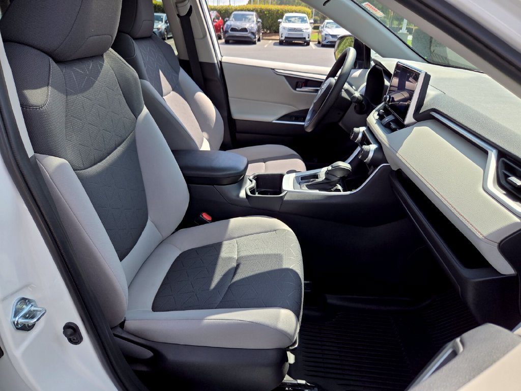 Certified 2024 Toyota RAV4 XLE w/ Convenience Package FWD image 17