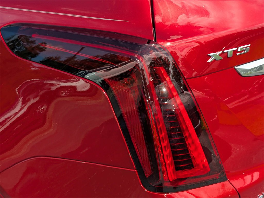 New 2025 Cadillac XT5 Premium Luxury w/ Technology Package image 10