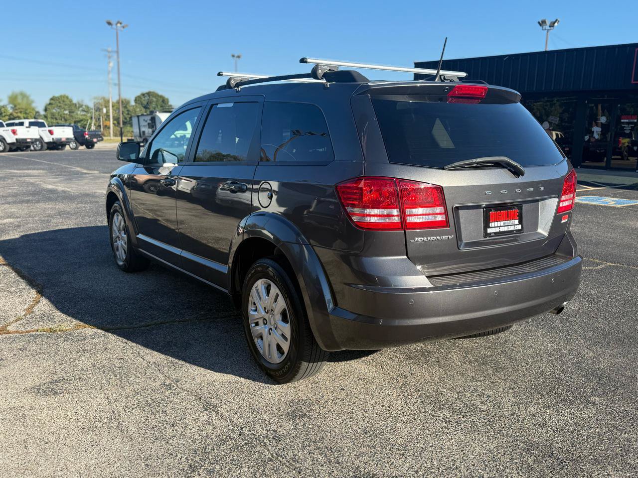 Used 2020 Dodge Journey SE w/ SE Popular Equipment Group FWD image 7