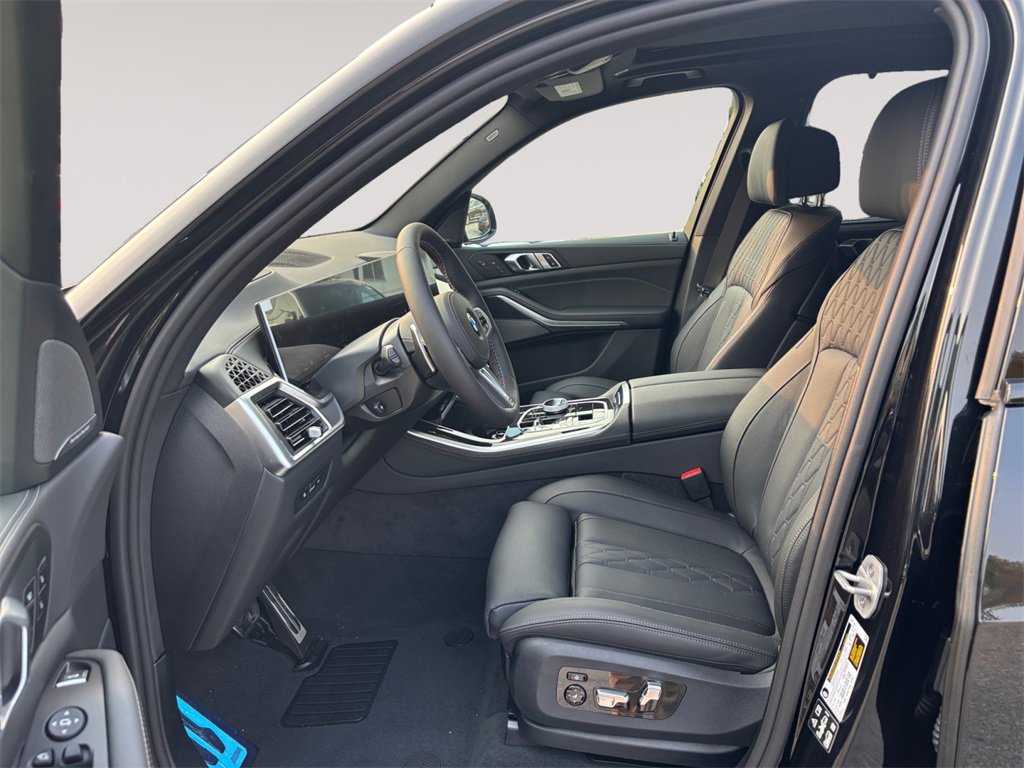 New 2026 BMW X5 M60i image 9