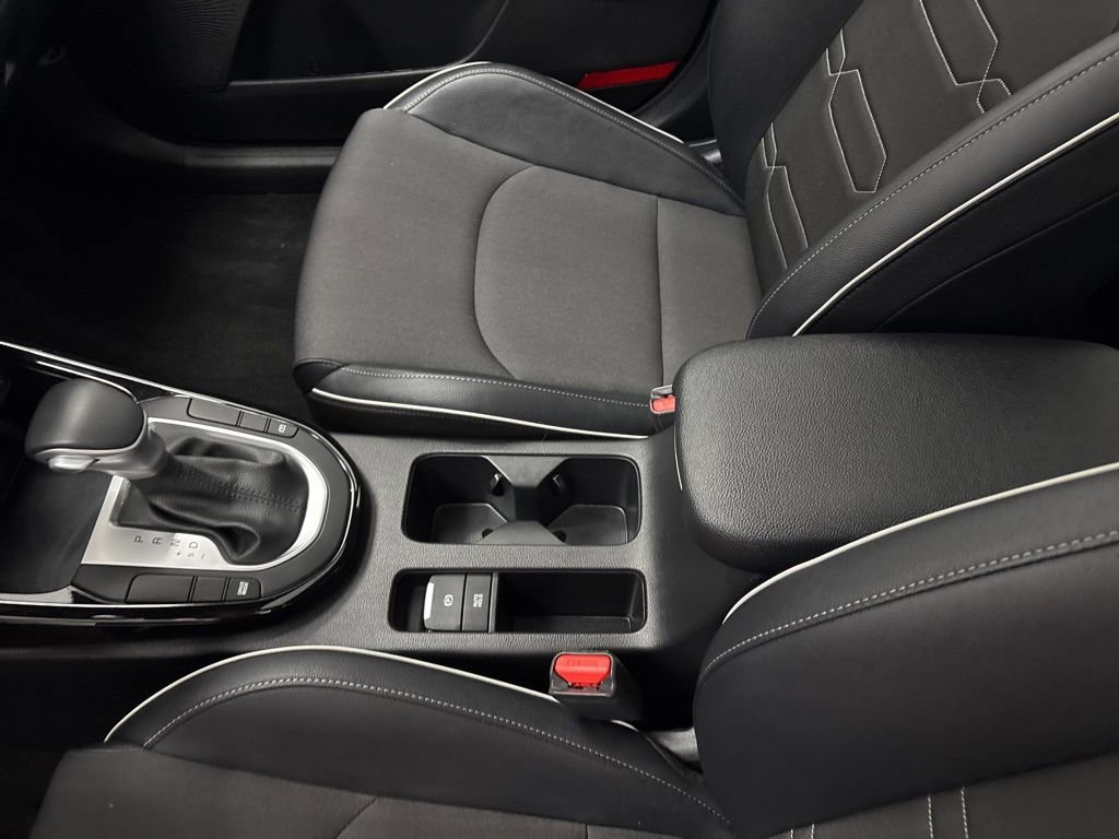 Used 2024 Kia Forte GT-Line w/ GT-Line Premium Package image 16