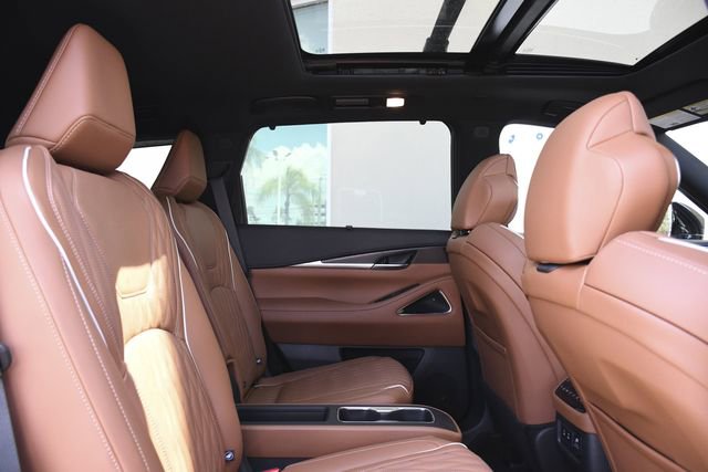 New 2026 INFINITI QX60 Autograph w/ Dark Cargo Package image 33
