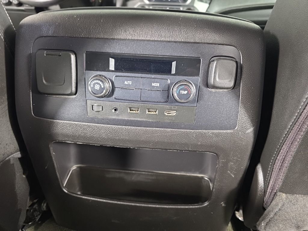 Used 2017 Chevrolet Tahoe LT image 43
