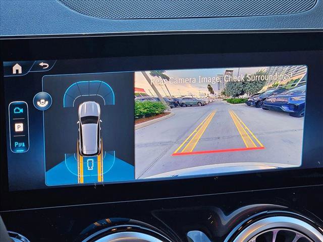 New 2026 Mercedes-Benz GLB 250 image 13