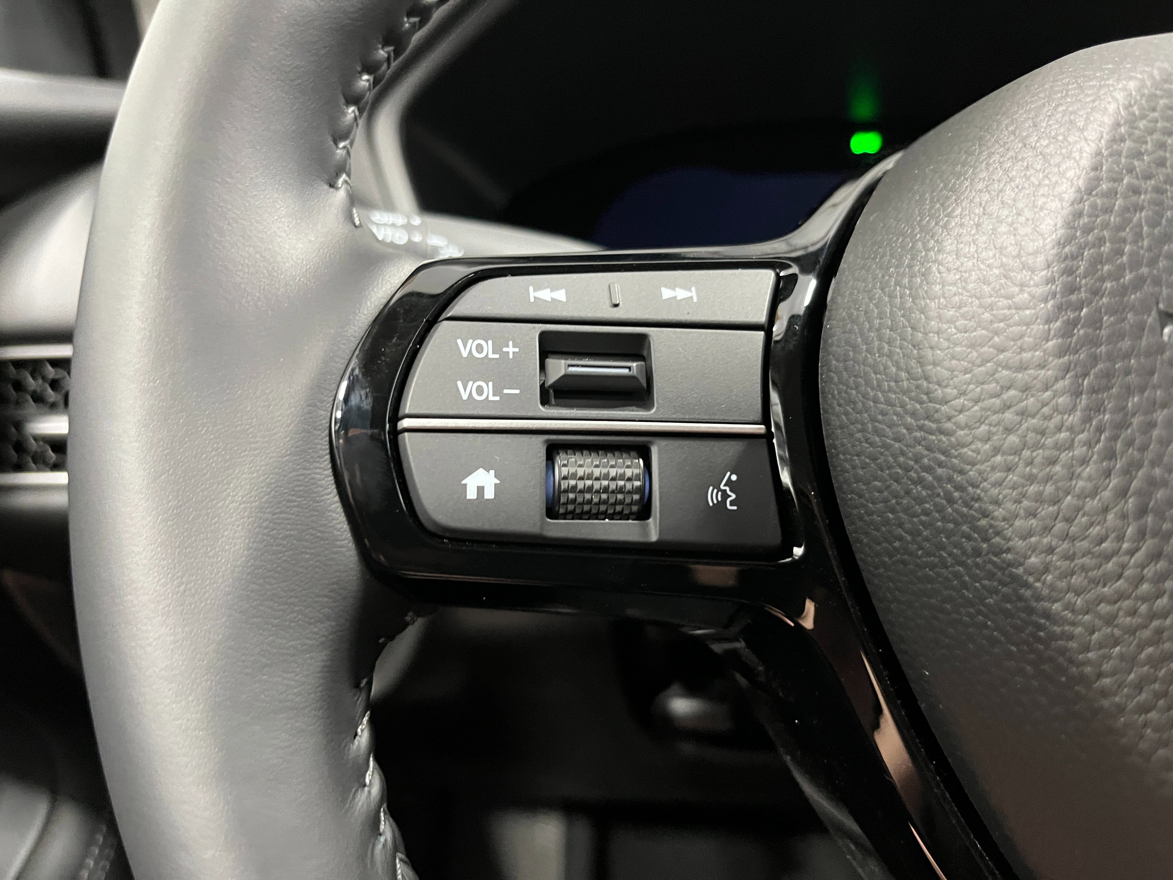 New 2027 Honda HR-V EX-L image 14