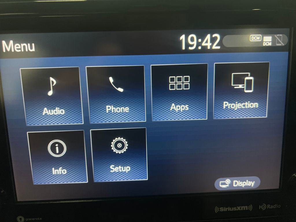 Used 2020 Toyota Highlander XLE image 20