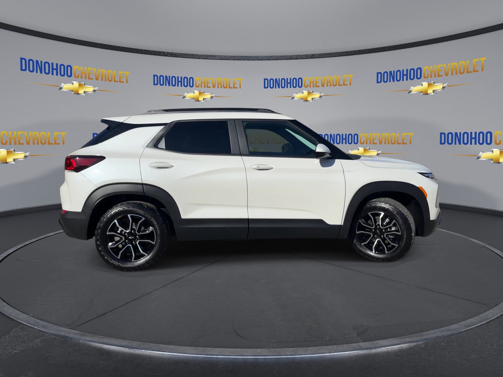 New 2026 Chevrolet TrailBlazer ACTIV w/ Driver Confidence Package FWD image 12