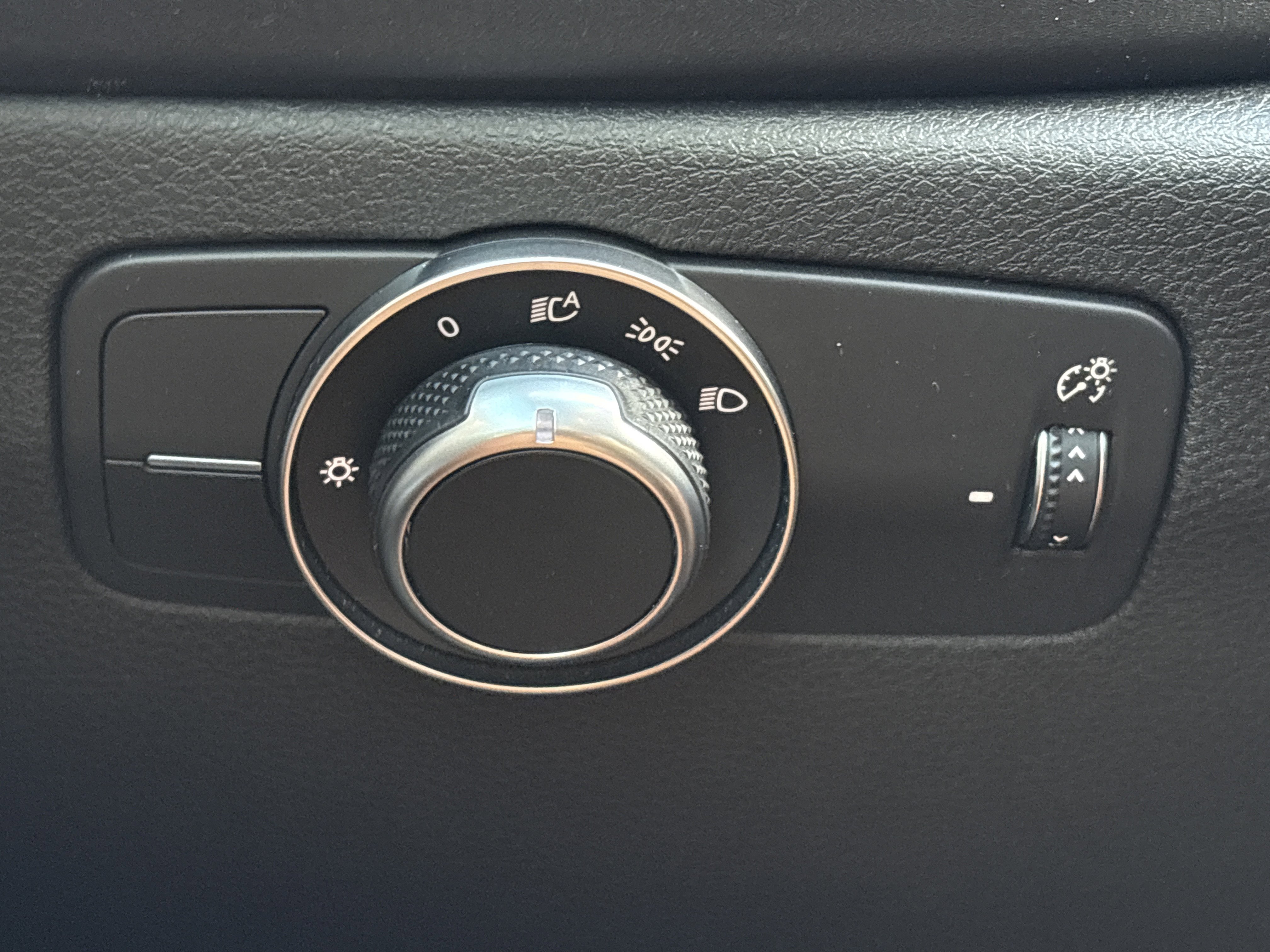 Used 2024 Dodge Hornet GT w/ GT Blacktop Package image 31