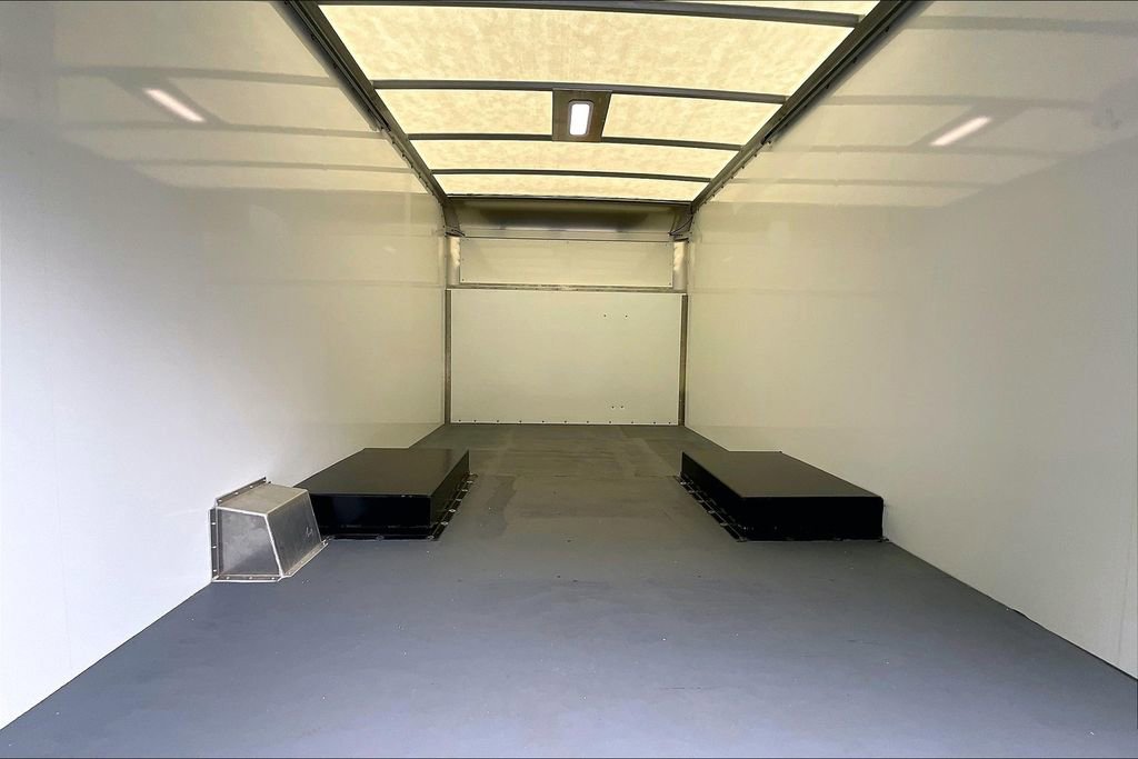 New 2024 Ford E-450 and Econoline 450 Super Duty w/ Driver's Safety Package image 10