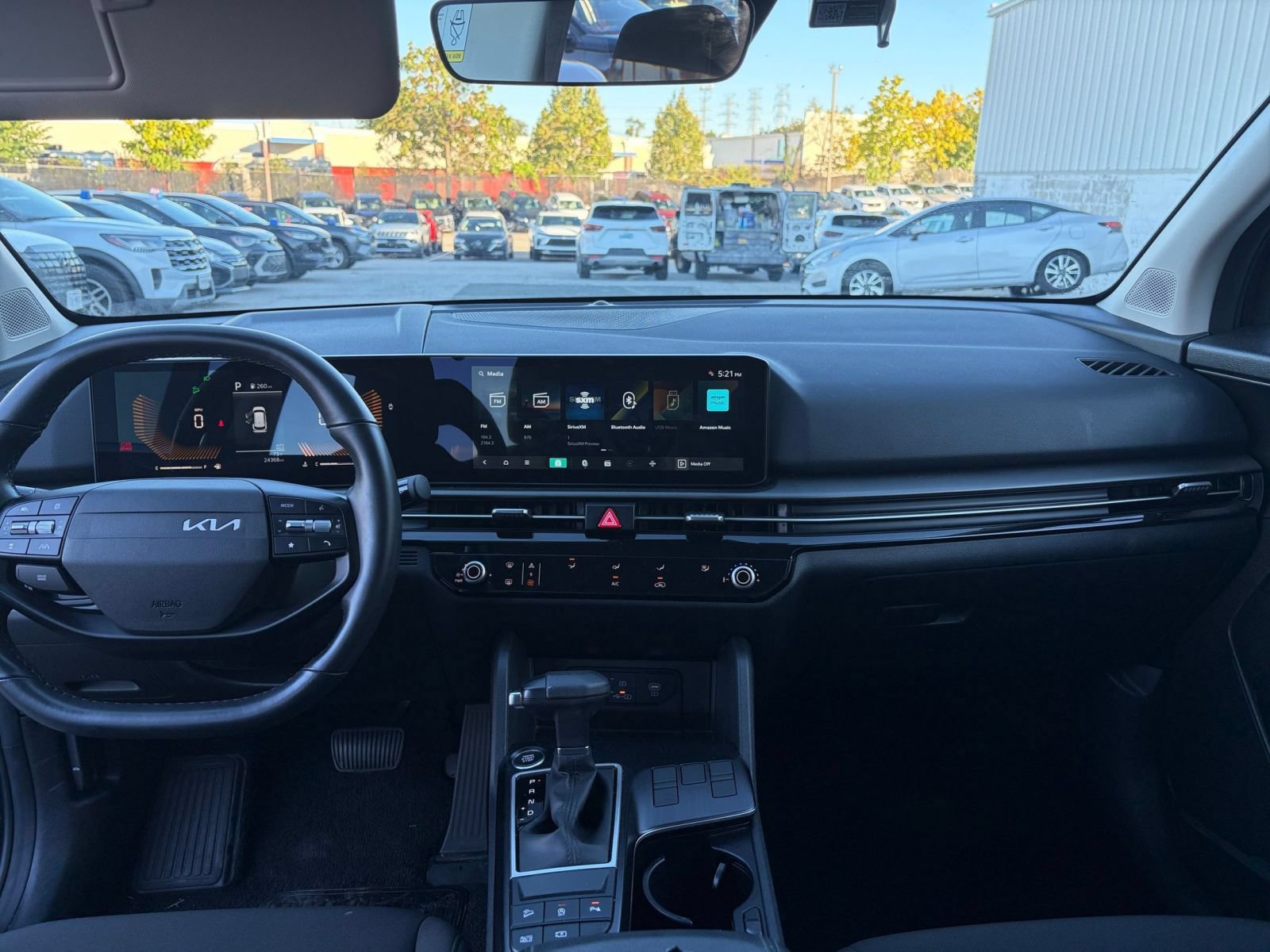 Used 2026 Kia Sportage LX FWD image 31