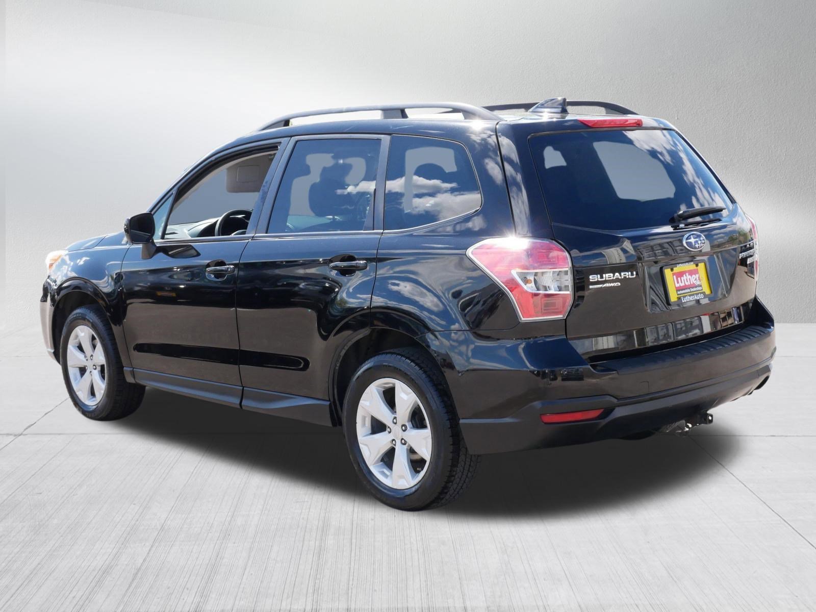 Used 2016 Subaru Forester 2.5i Premium w/ Popular Package #2 AWD/4WD image 4