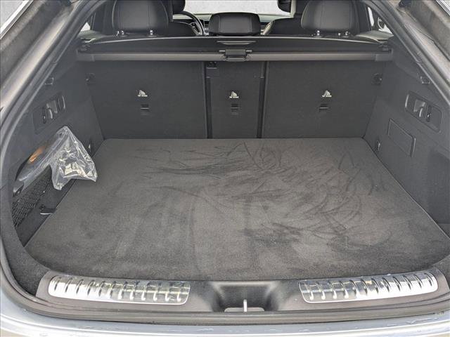 Used 2024 Mercedes-Benz GLC 300 4MATIC image 6