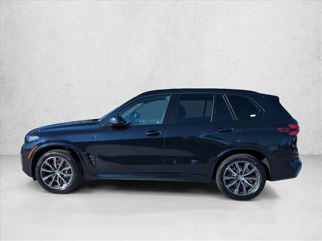 Certified 2026 BMW X5 xDrive40i w/ M Sport Package AWD/4WD image 9