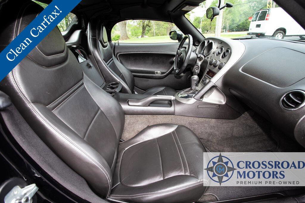 Used 2006 Pontiac Solstice Convertible w/ Premium Package RWD image 16