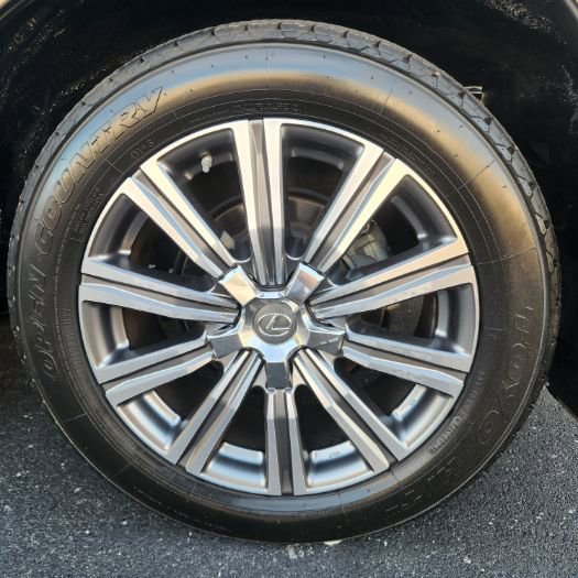 Used 2017 Lexus LX 570 4WD image 37