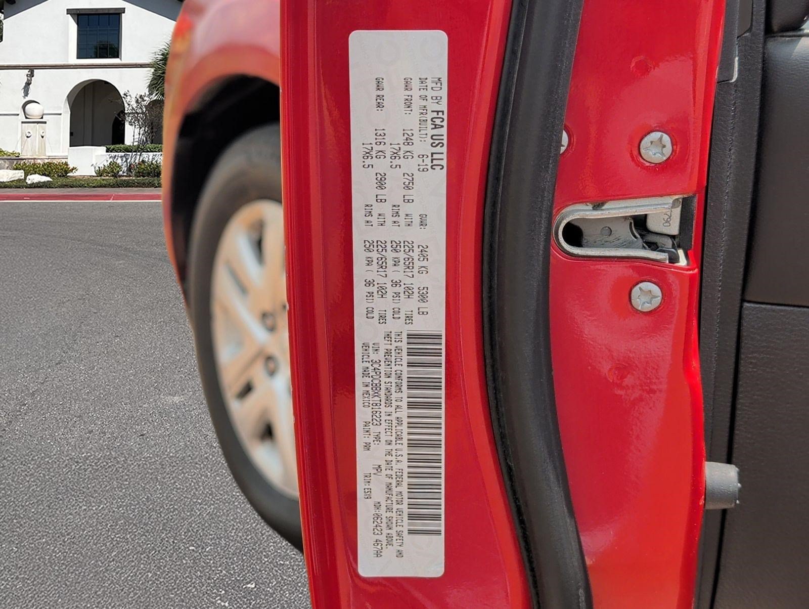 Used 2019 Dodge Journey SE FWD image 28