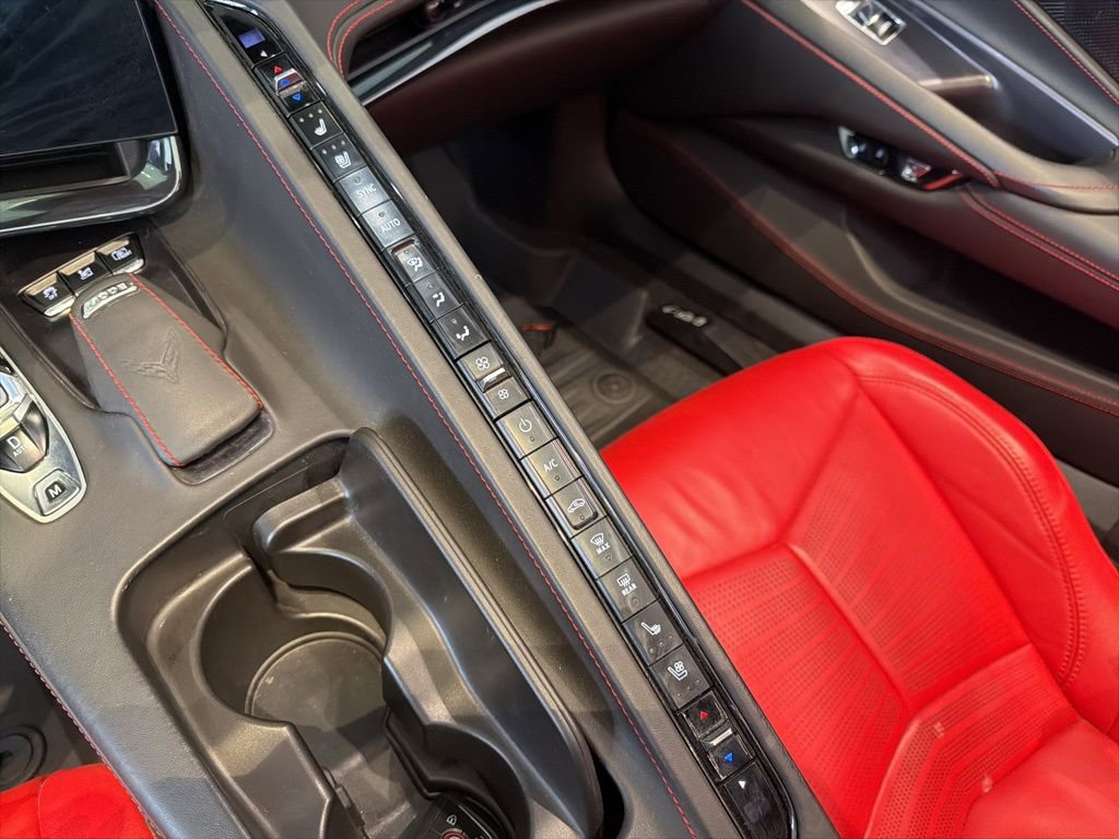 Used 2024 Chevrolet Corvette Stingray Premium Conv w/ Z51 Performance Package image 16