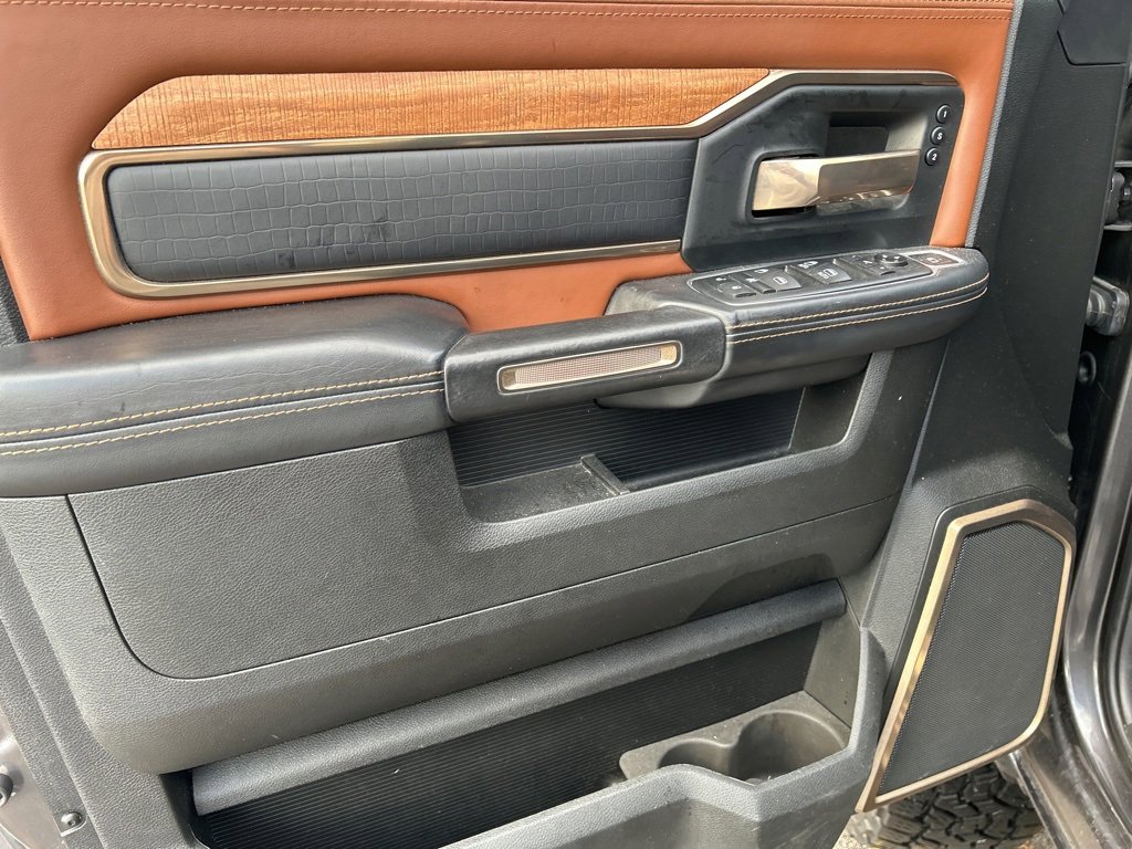 Used 2020 RAM 2500 Limited image 11