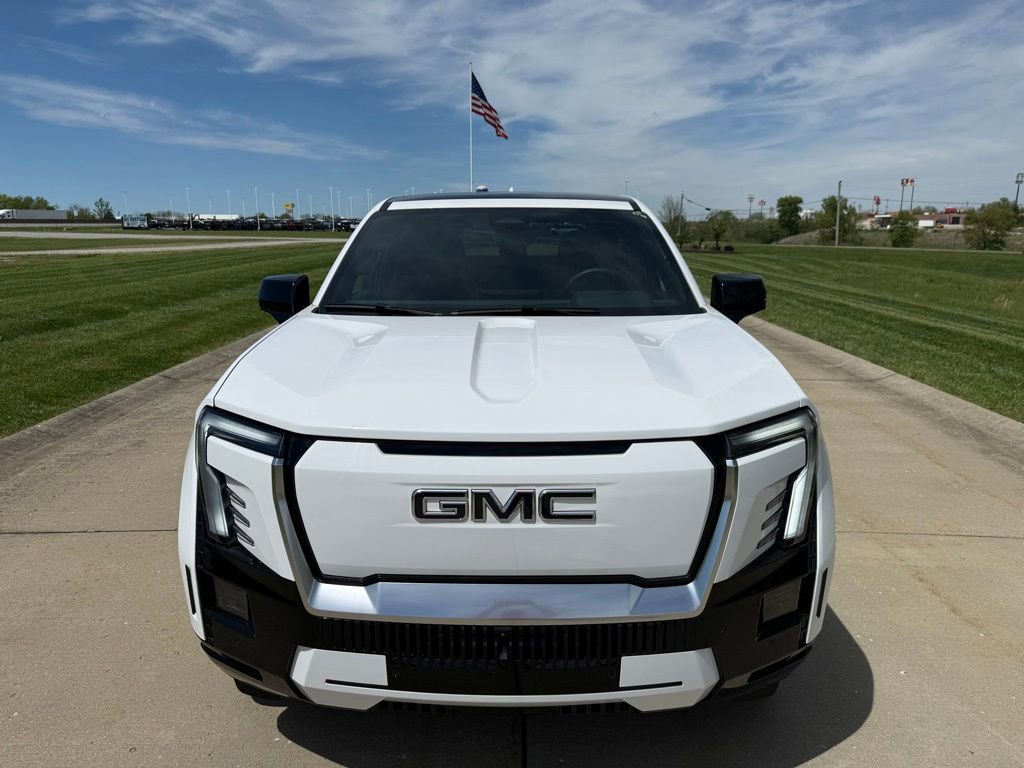 Used 2025 GMC Sierra EV Denali image 15