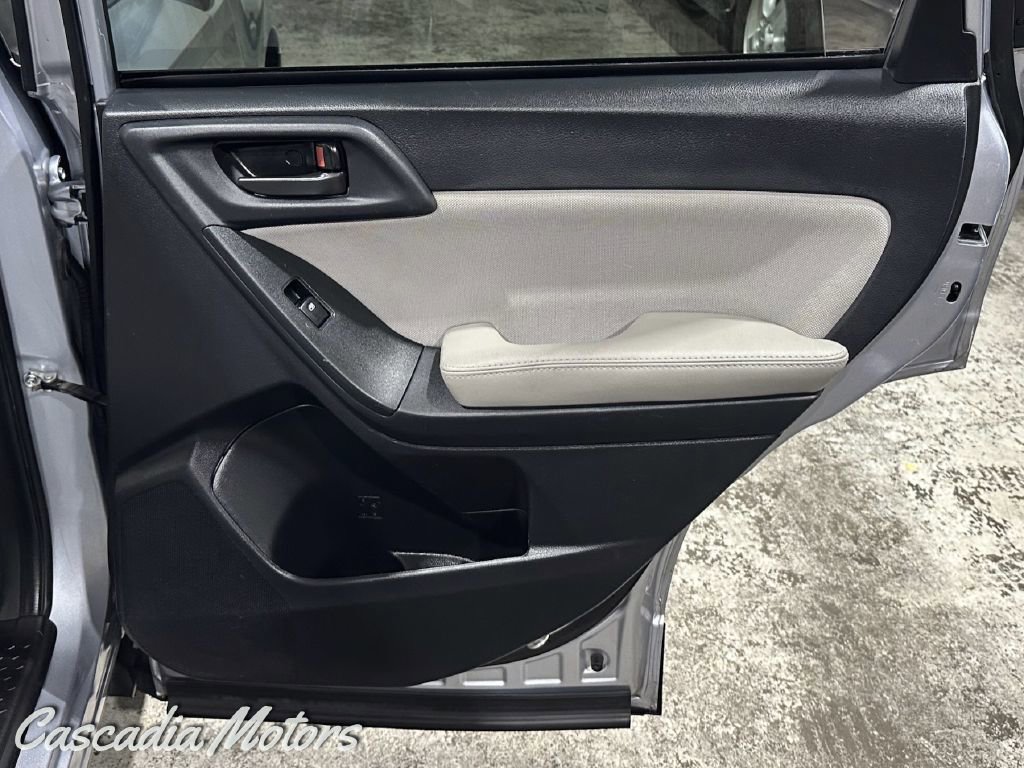 Used 2016 Subaru Forester 2.5i Premium w/ Popular Package #2 image 21