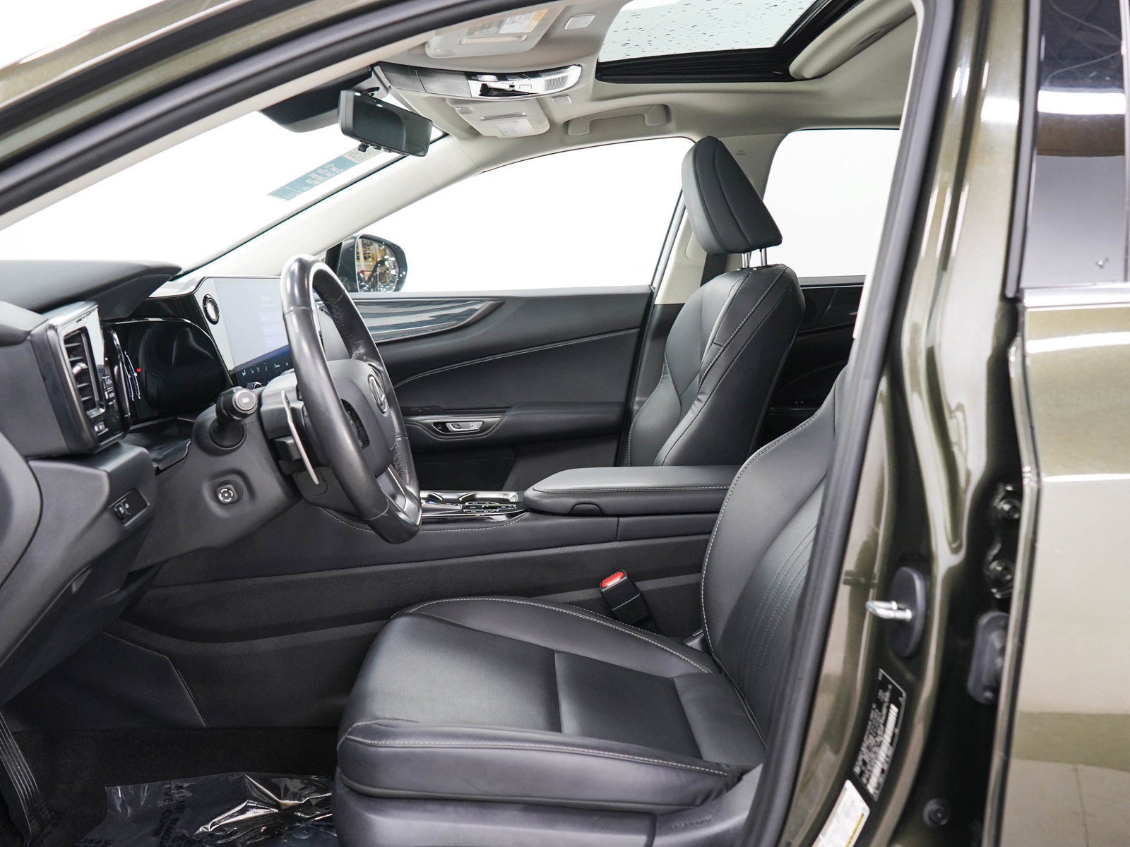 Used 2023 Lexus NX 350 AWD image 25