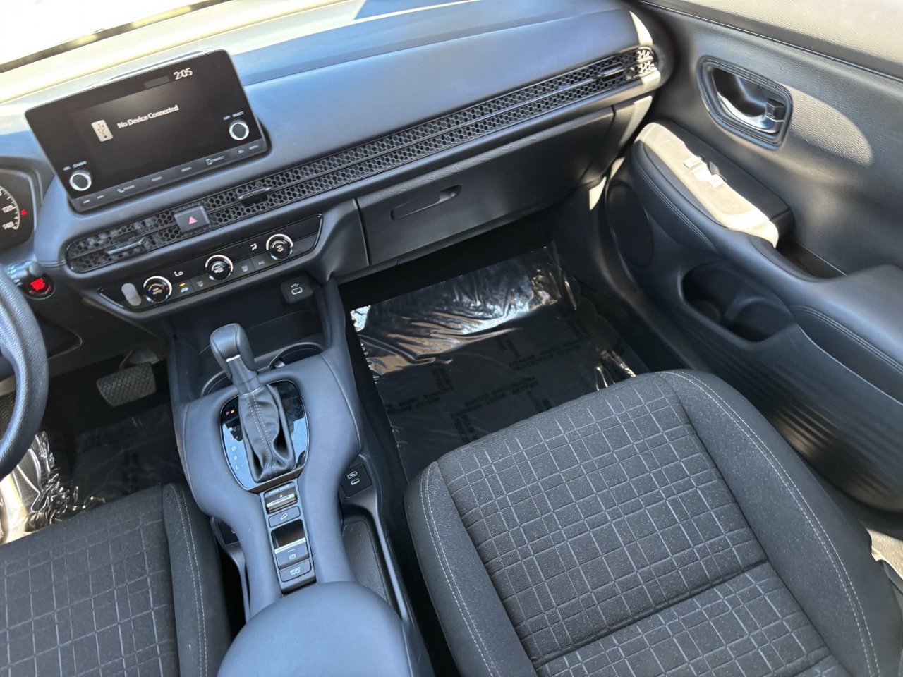 Used 2025 Honda HR-V LX image 14