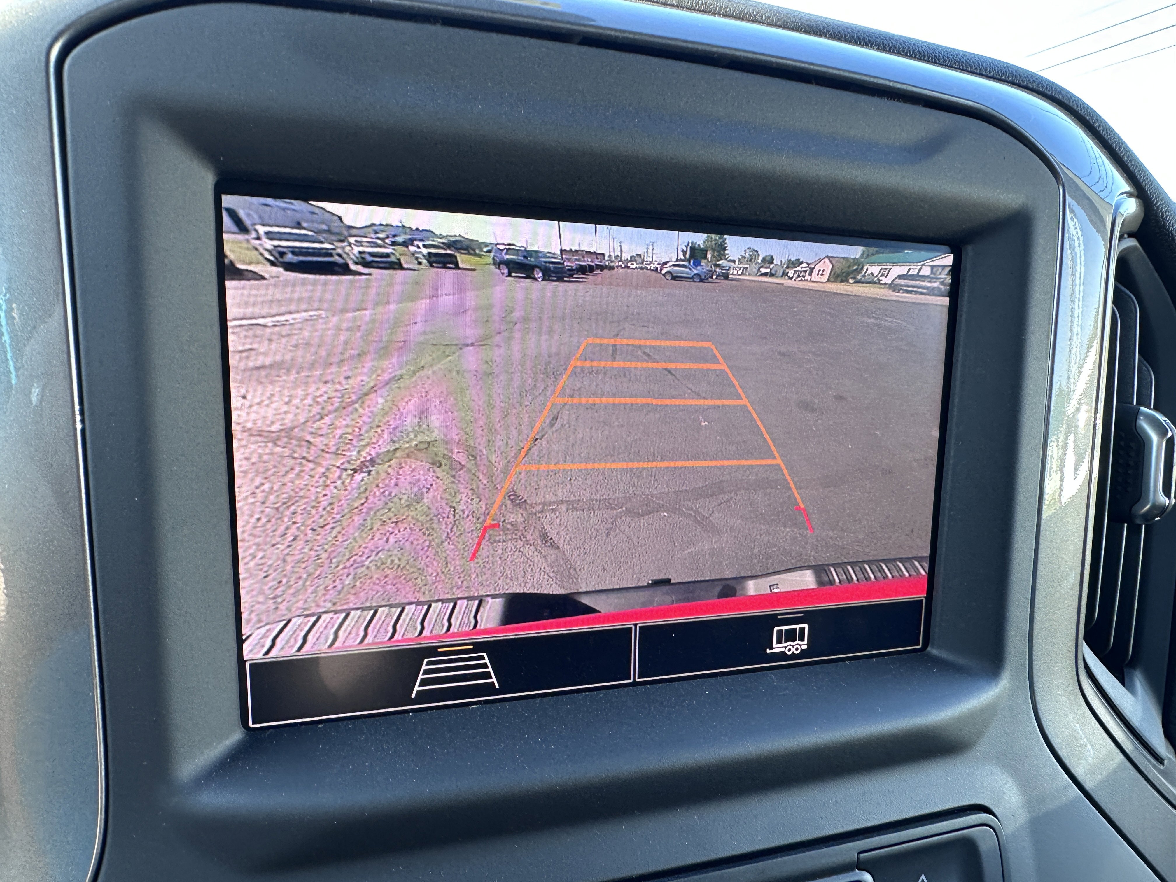 Used 2025 Chevrolet Silverado 2500 Custom image 17