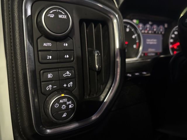 Used 2020 Chevrolet Silverado 2500 LTZ w/ LTZ Premium Package image 37