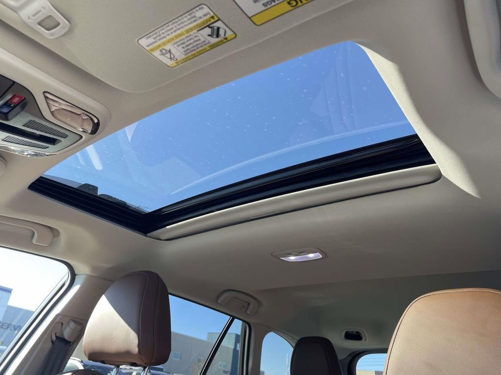 Used 2025 Subaru Outback Touring XT w/ Tech Package 2 image 9