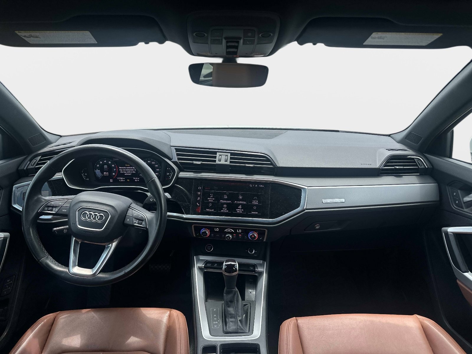 Used 2023 Audi Q3 2.0T Premium w/ Convenience Package AWD/4WD image 8