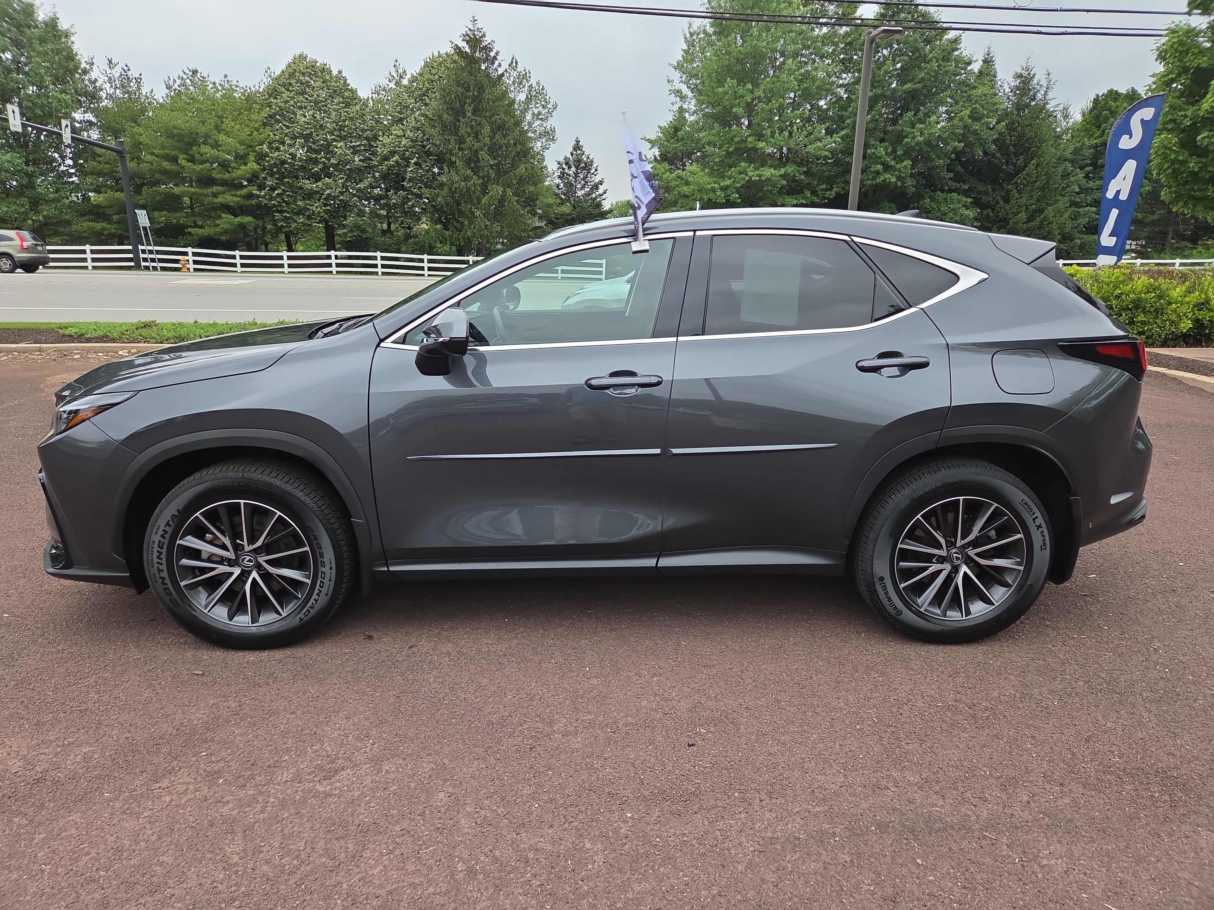 Certified 2025 Lexus NX 350h AWD w/ Accessory Package (2T) image 6