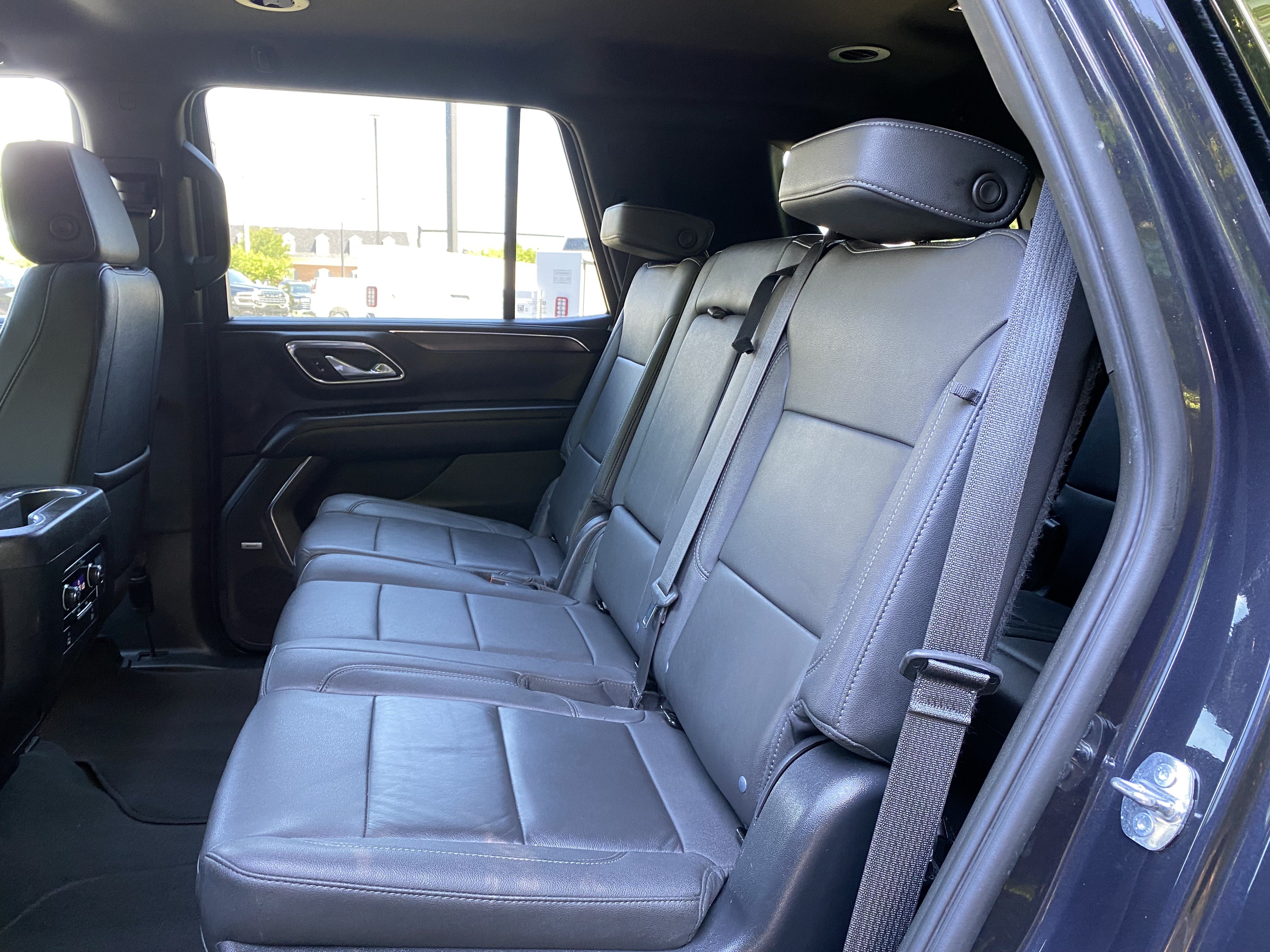Used 2023 Chevrolet Tahoe LT AWD/4WD image 36