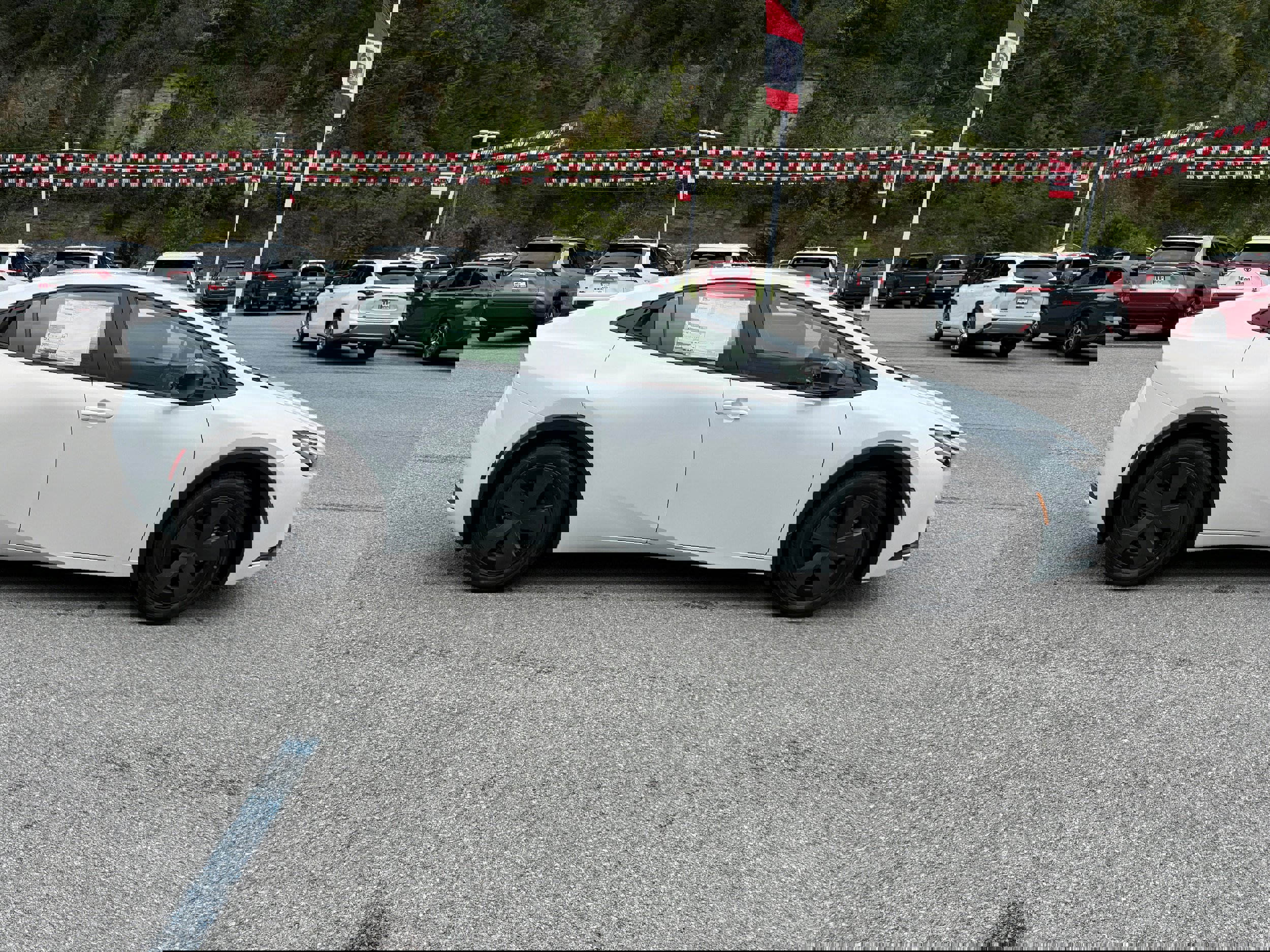 New 2026 Toyota Prius LE image 6