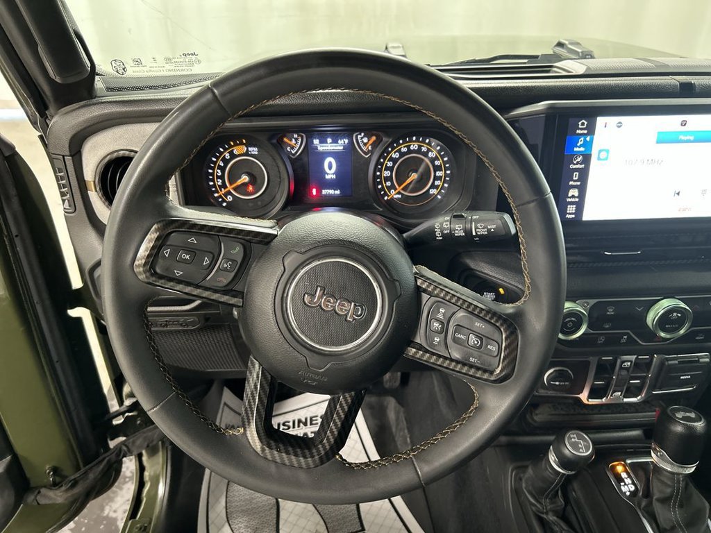 Used 2024 Jeep Wrangler Unlimited Sport AWD/4WD image 4