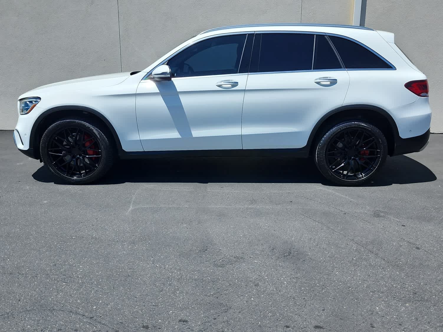 Used 2021 Mercedes-Benz GLC 300 image 4