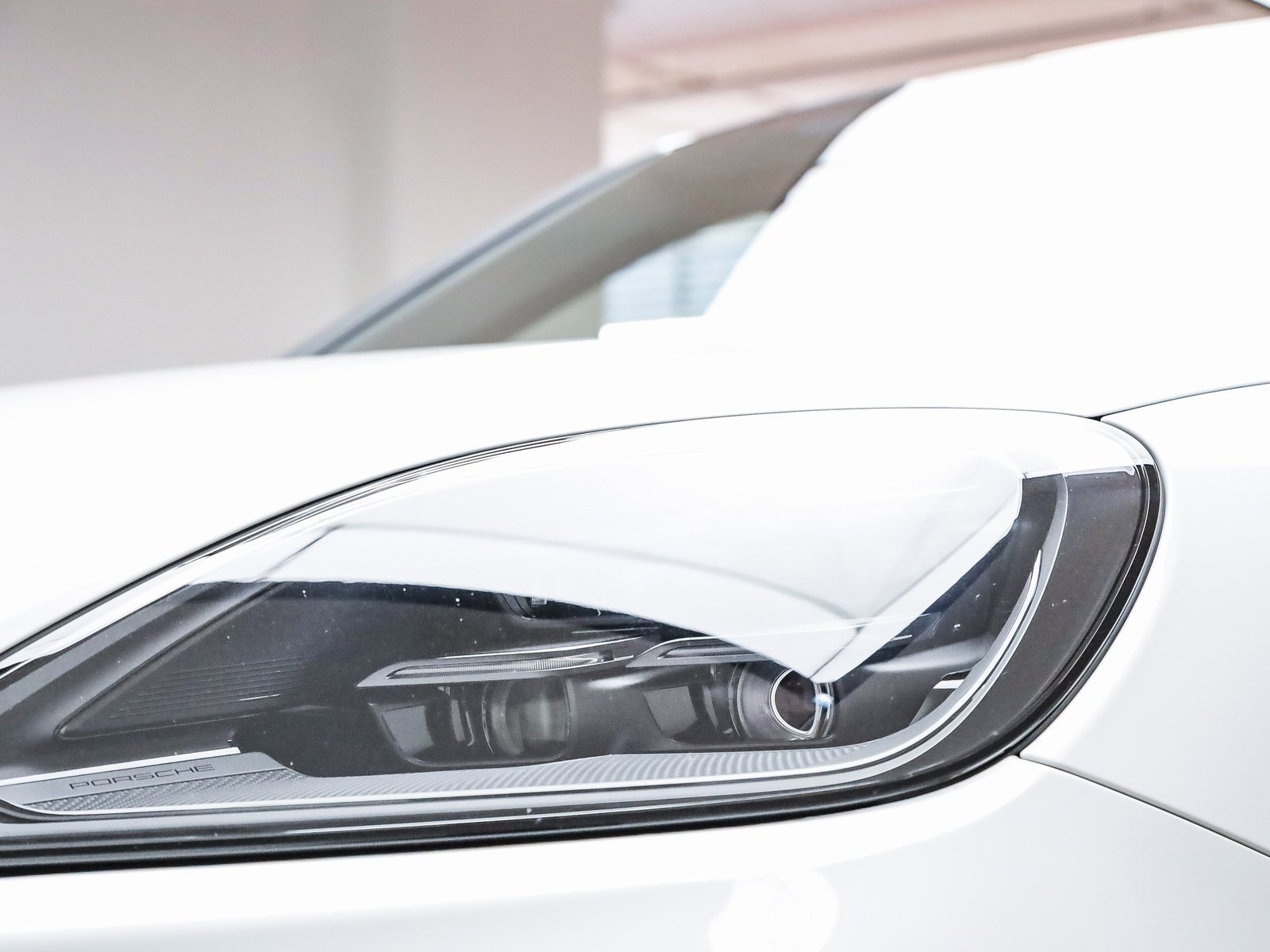 Certified 2025 Porsche Cayenne S image 11