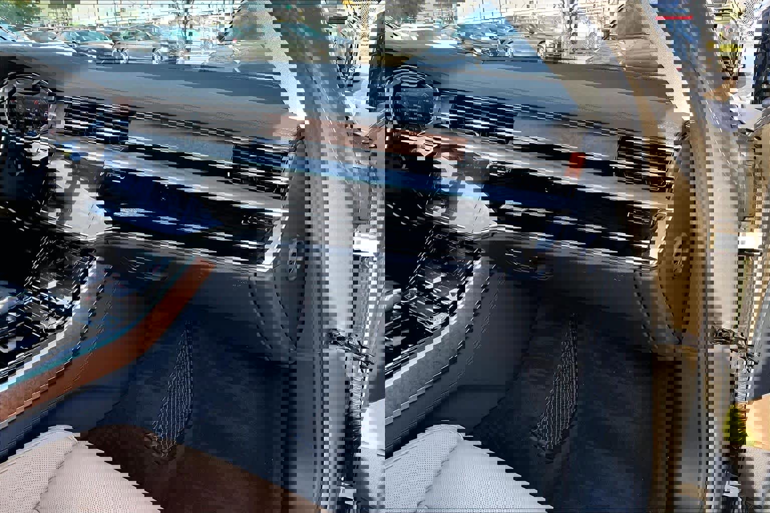 Used 2019 Audi A8 L 3.0T w/ Executive Package image 16