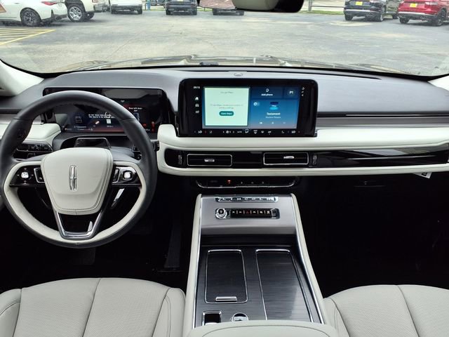 New 2026 Lincoln Aviator 2WD image 10