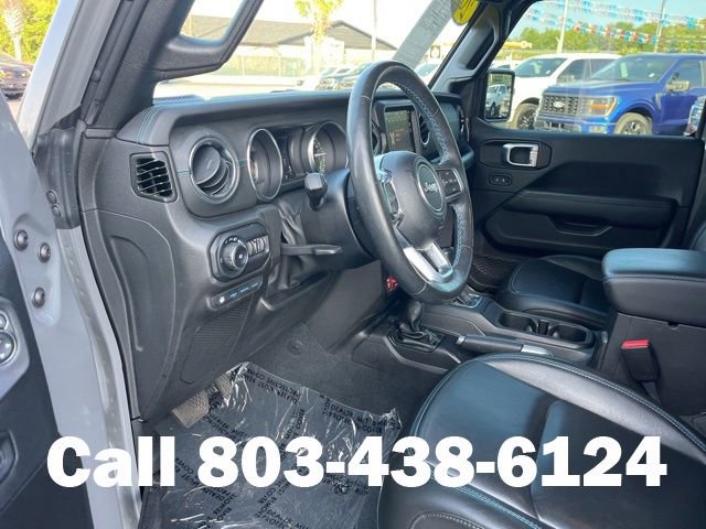 Used 2022 Jeep Wrangler Unlimited Rubicon 4xe w/ Cold Weather Group AWD/4WD image 6