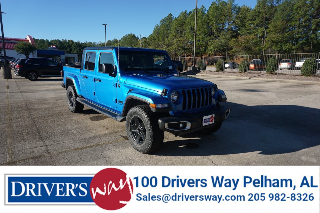 Used 2023 Jeep Gladiator Sport AWD/4WD image 1