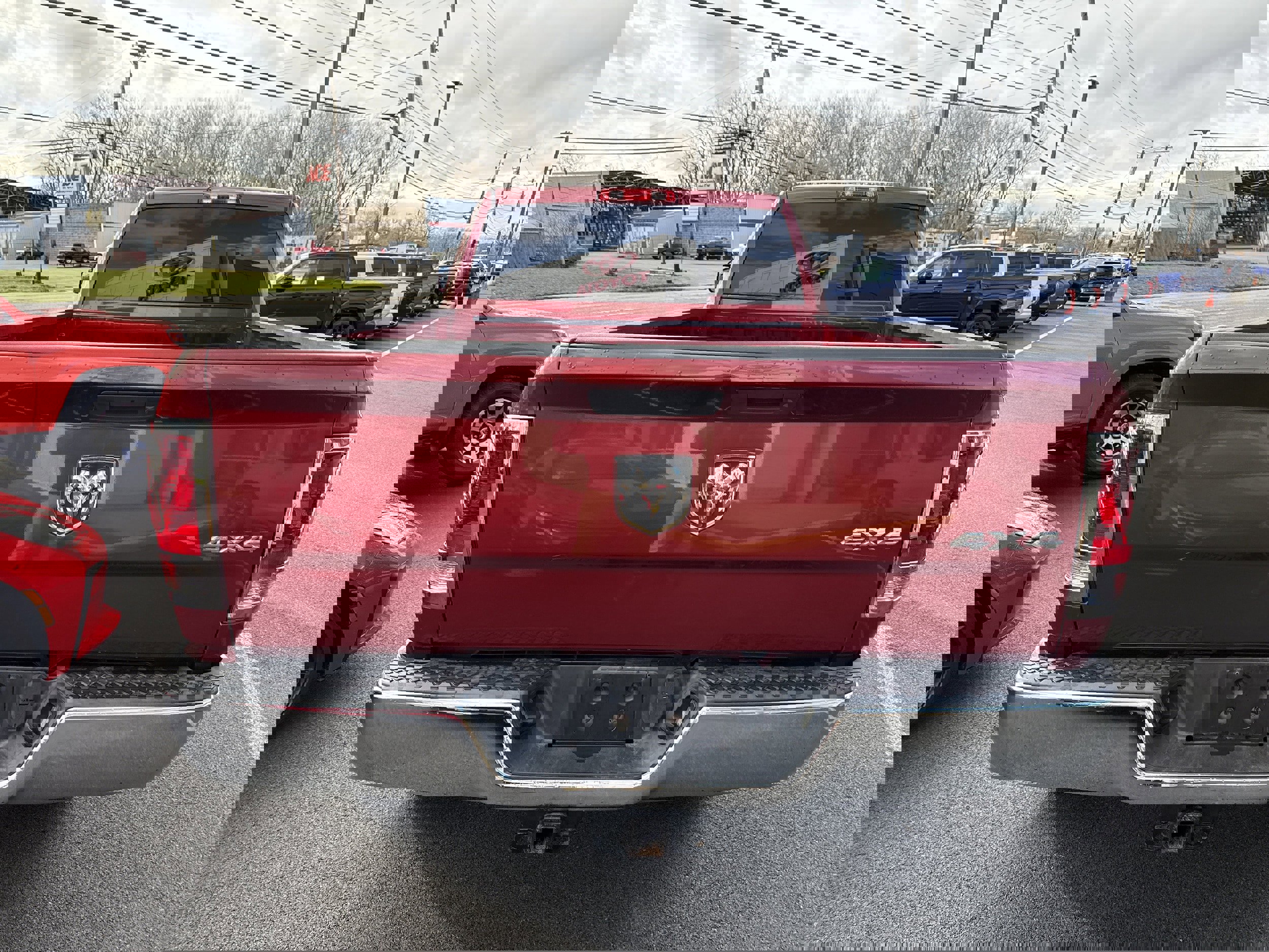 Used 2014 RAM 3500 Tradesman w/ Chrome Appearance Group image 13