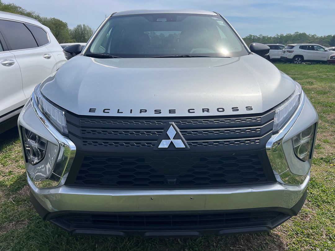 Used 2024 Mitsubishi Eclipse Cross AWD image 12