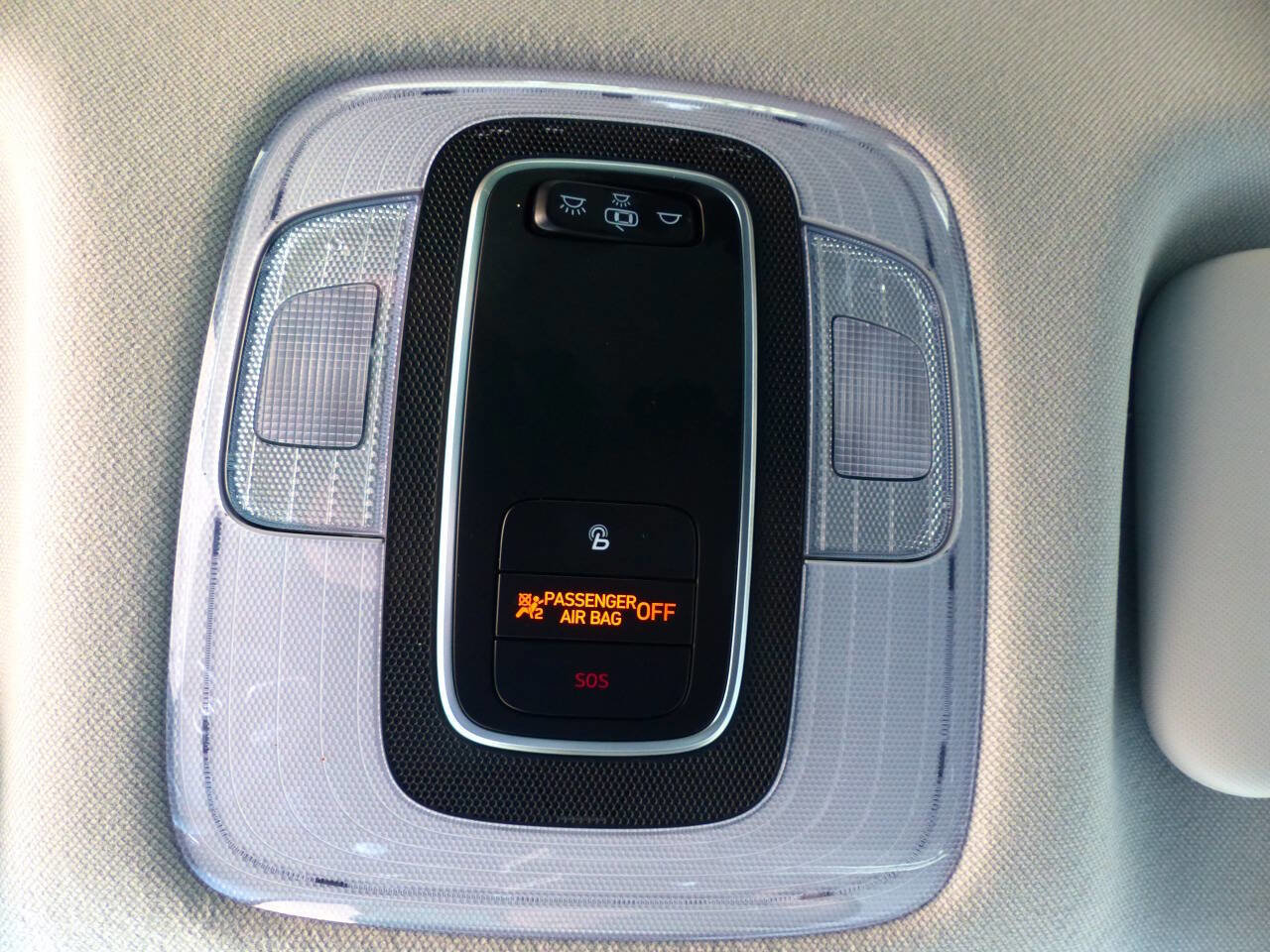 Used 2021 Hyundai Elantra SEL w/ Convenience Package image 36