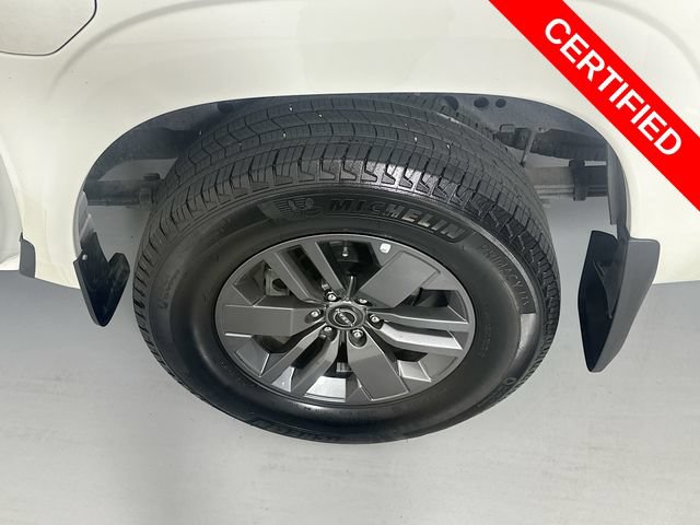 Certified 2025 Nissan Frontier SV RWD image 29