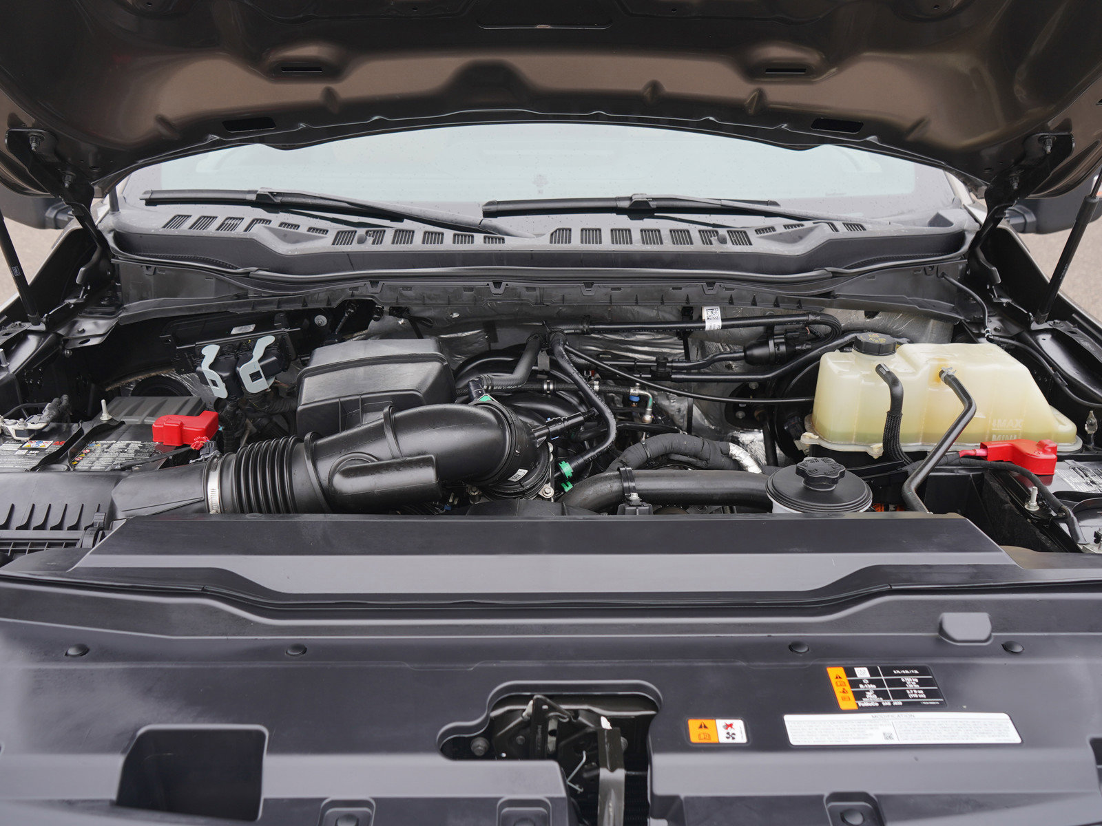 Used 2023 Ford F350 Lariat image 37