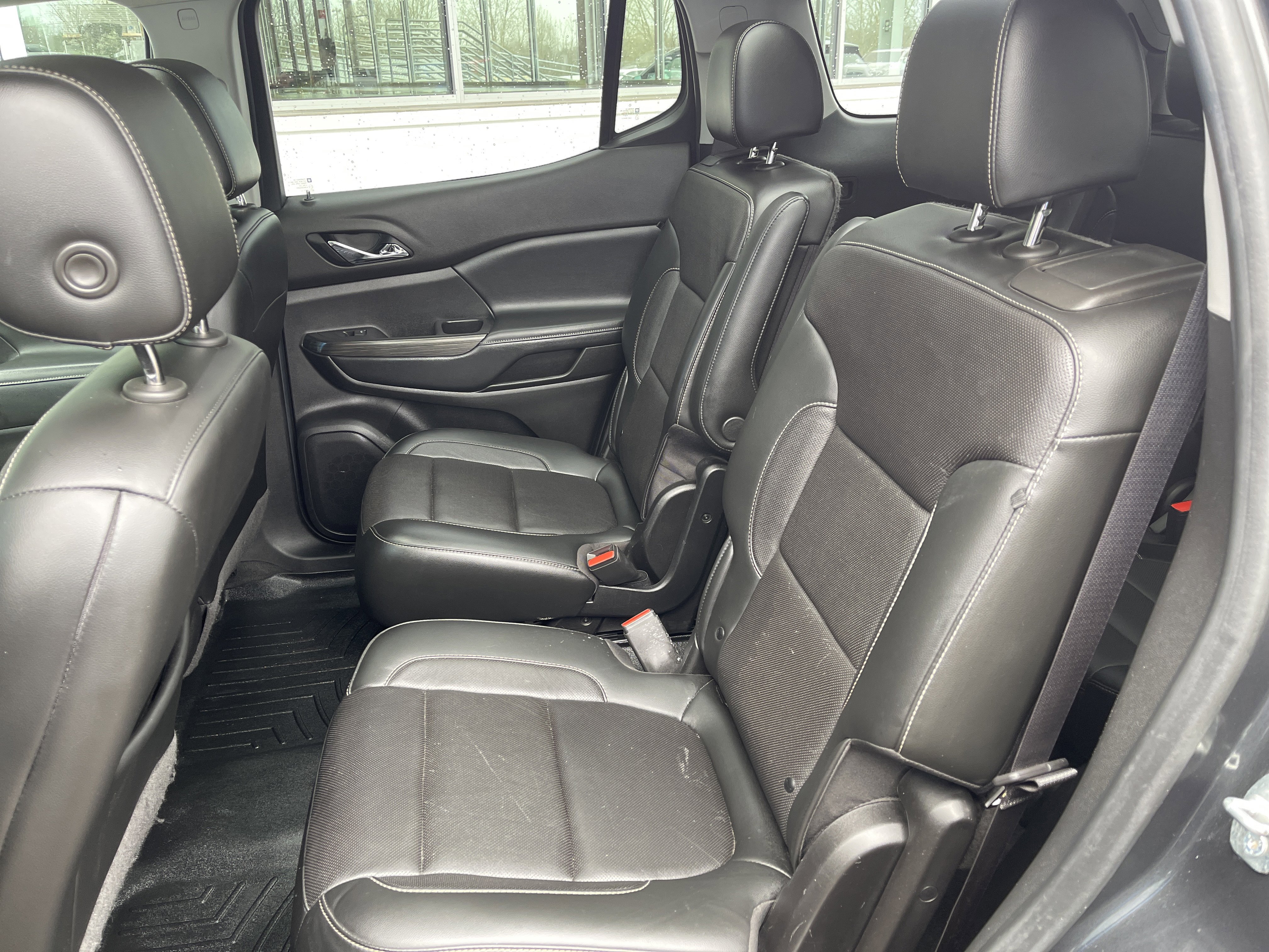 Used 2020 GMC Acadia SLT image 40