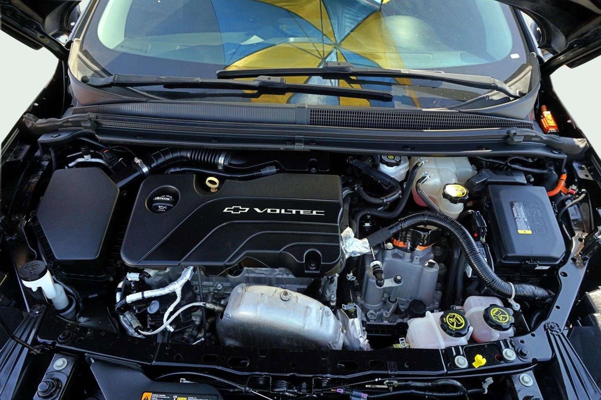 Used 2018 Chevrolet Volt LT image 11