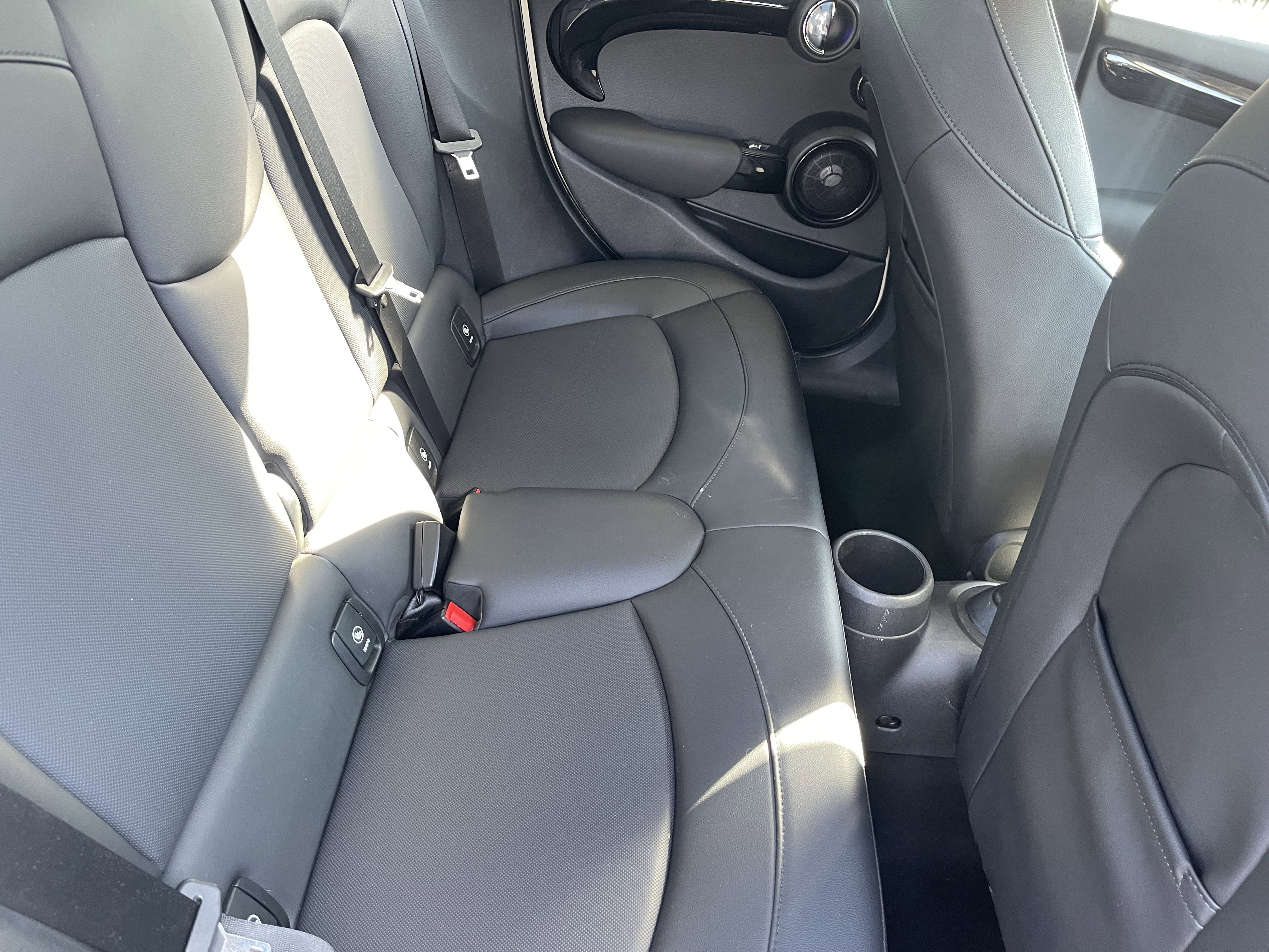 Used 2019 MINI Cooper S w/ Premium Package image 13